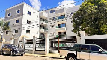 Apartment, 4 Bedrooms, Accessible, Smoking | Exterior