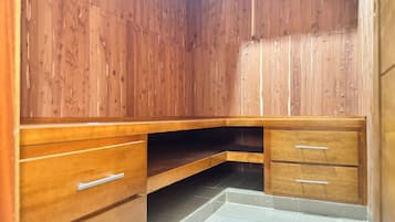 Apartment, 4 Bedrooms, Accessible, Smoking | Sauna