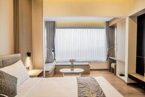 Kamar Double Deluks, pemandangan danau | Meja kerja dan Wi-Fi gratis