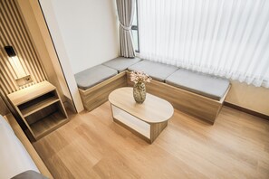 Habitación Deluxe doble, vistas al lago | Interior