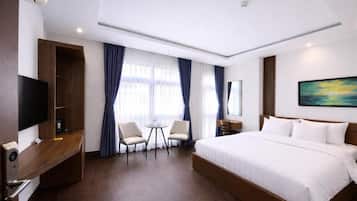 Deluxe Double Room Single Use | Desk, laptop workspace, free WiFi