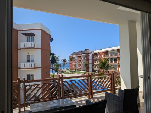 320 - One Bedroom Ocean View, Vivo Resorts