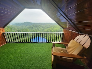Honeymoon-Doppelzimmer, Hügelblick | Wohnbereich