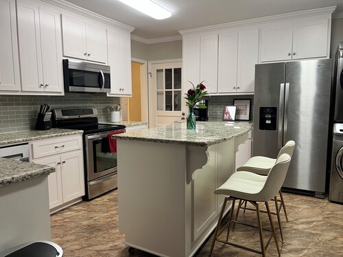 Druid City Retreat centrally located just minutes from University of Alabama