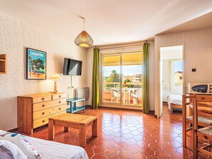 Internet - Adelaïde by Interhome (La Londe Les Maures)