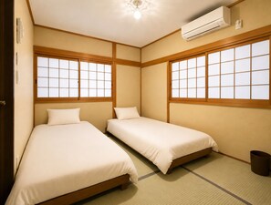 Unclassified image, 2 of 18, button - [Tsubame no Ie Imazato] Luxurious Japanese-Modern Entire House Rental | 3 min to Shin-Fukae | 5 min to Imazato | 12 min to Namba by train | Fully renovated in 2026 | Popular with families with children (Oimazato-minami, Higashinari-ku, Osaka-shi)