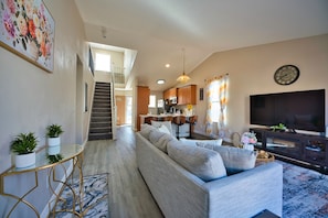 Smart TV, fireplace, computer monitors