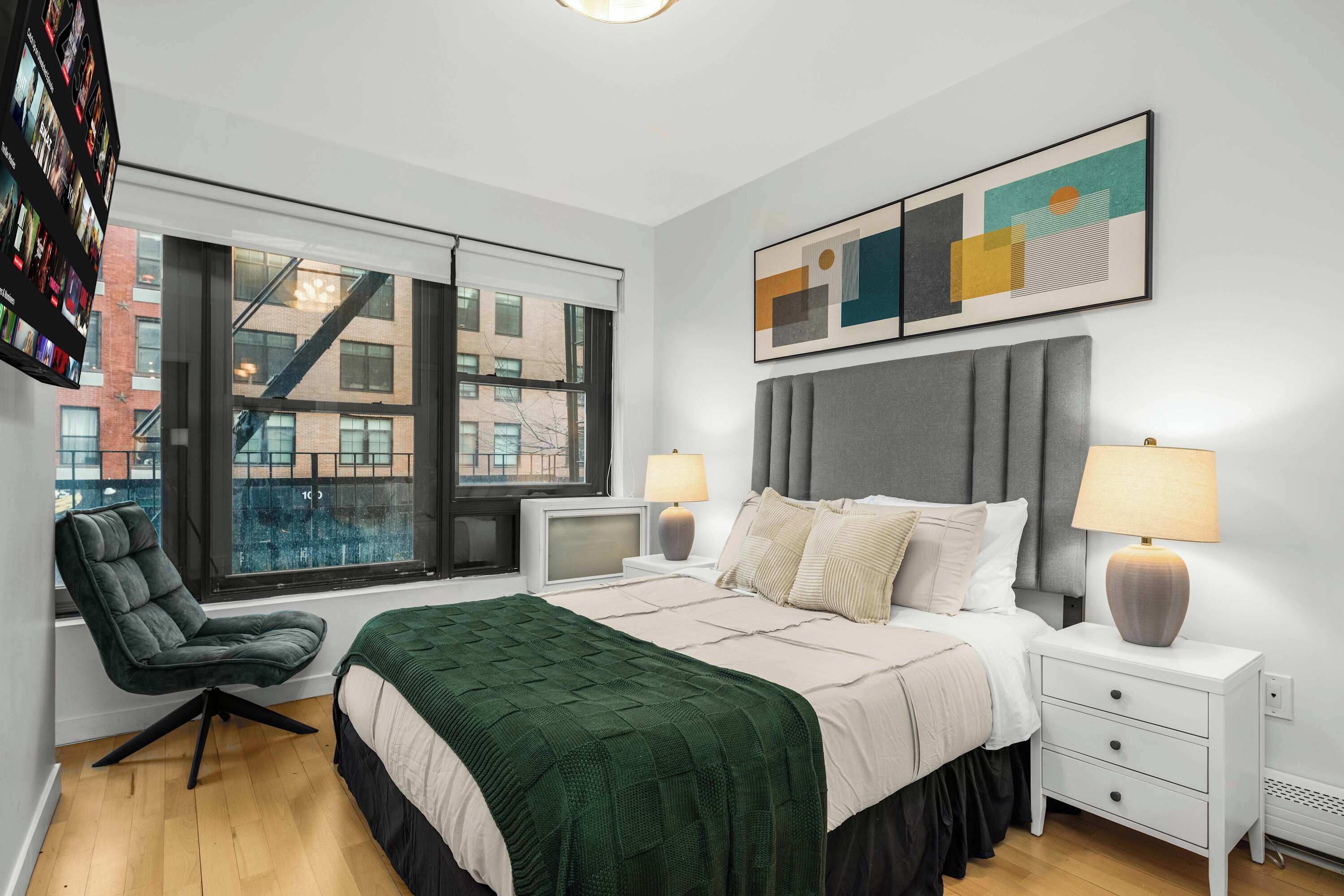 2 室のベッドルーム、アイロン / アイロン台、インターネット、ベッドシーツ