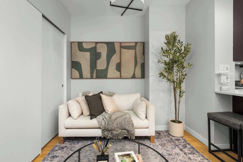 Stylish 2BR Apartment in the Heart of East Village