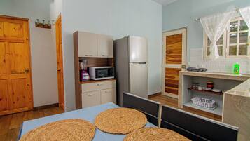 Microwave, oven, stovetop