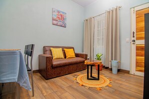 TV - Villa Mali Arenal La Fortuna La Fortuna Costa Rica Jacuzzi Area (Provincia de Alajuela)