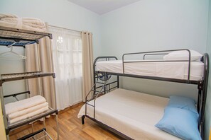 Free WiFi, bed sheets - Villa Mali Arenal La Fortuna La Fortuna Costa Rica Jacuzzi Area (Provincia de Alajuela)