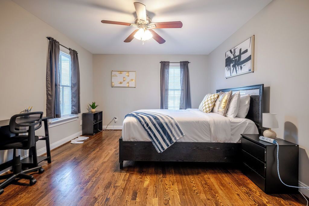 3 chambres, bureau, fer et planche à repasser, Wi-Fi gratuit