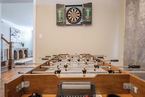 Spielezimmer