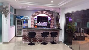 Bar (a l'allotjament)