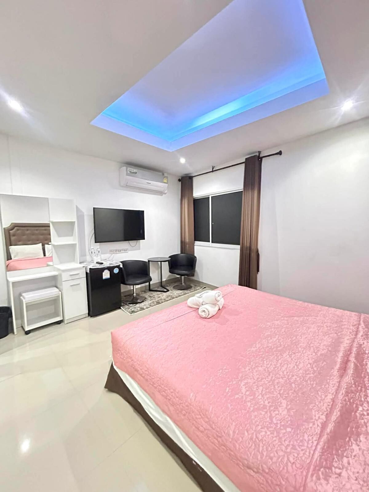 Deluxe Double Room | Desk, free WiFi