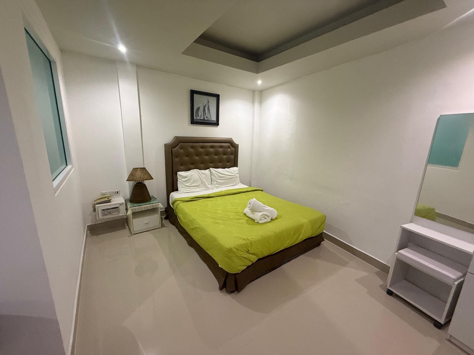 Standard Double Room, Balcony | Desk, free WiFi