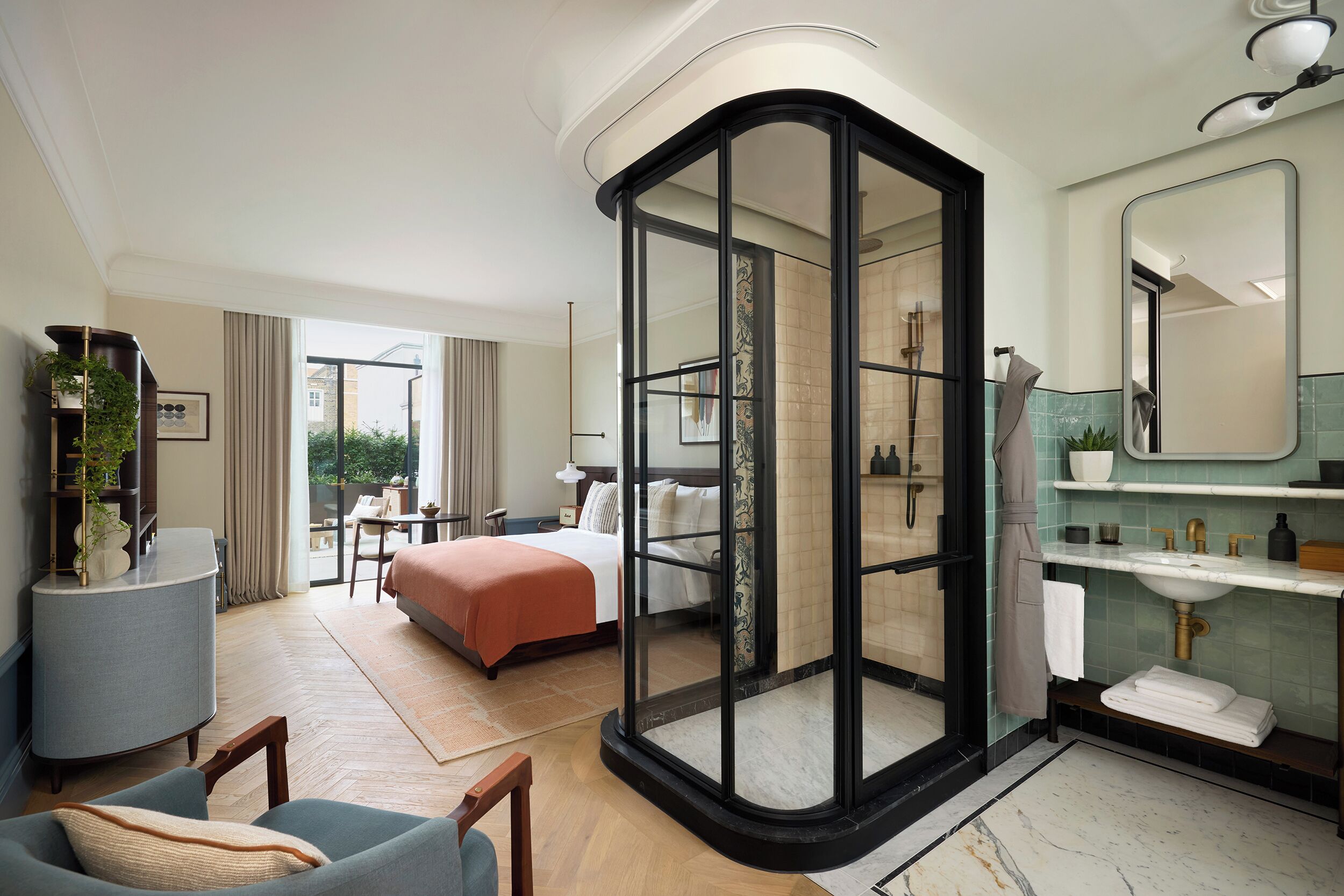 Chambre, terrasse | Salle de bain