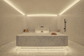 Couples treatment rooms, sauna, Turkish bath, body treatments