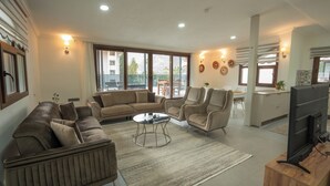 Luxury Penthouse, Berbilang Katil, Kitchen, Beach View | Ruang tamu