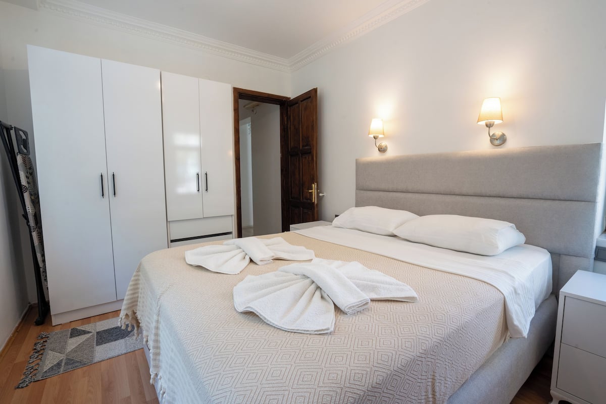 Family Suite, Beach View | Iron/ironing board, free WiFi