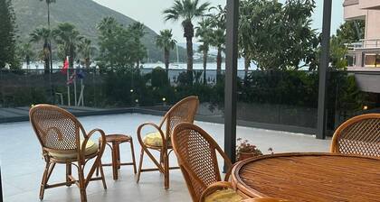 Beach Suite Sea View Apartments