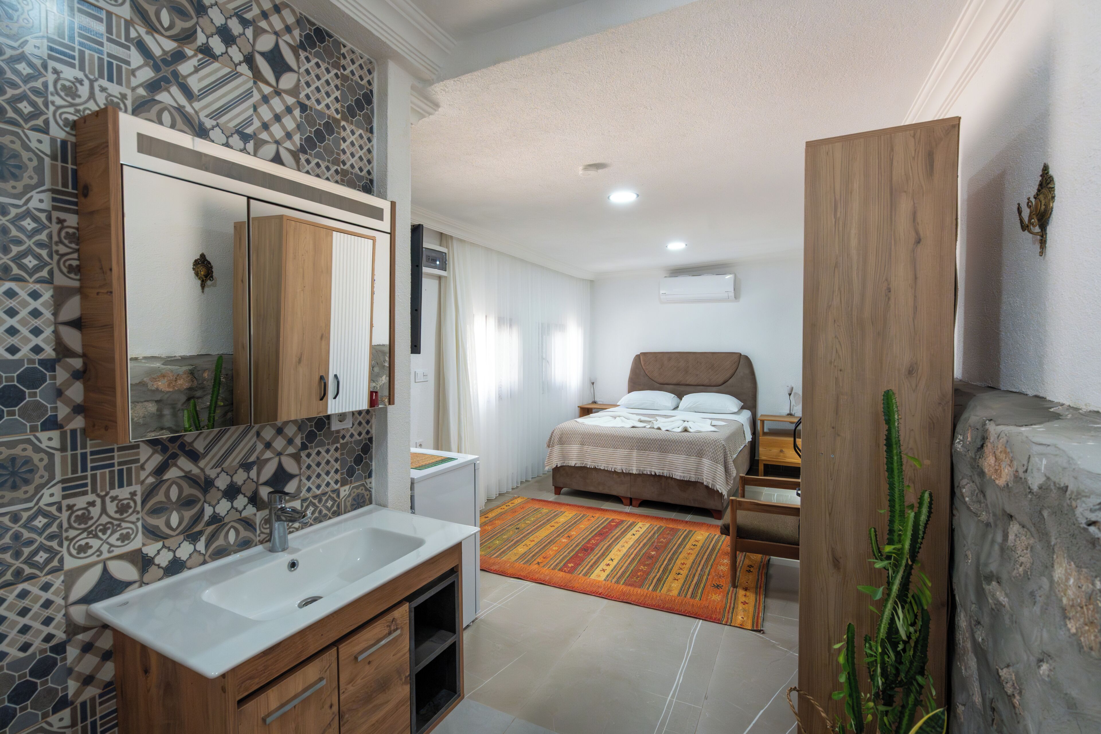 شقة كلاسيكية - سرير مزدوج - لغير المدخنين - على الشاطئ | مكواة/لوح كي وواي فاي مجانًا