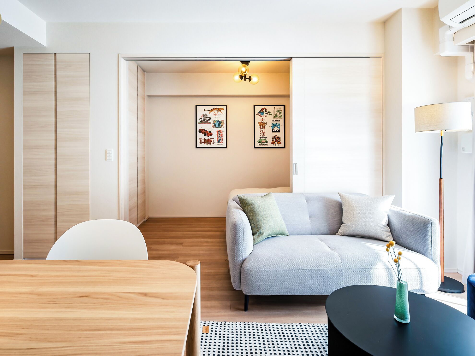 Premier Two-Bedroom Apartment | Oppholdsområde | Oppvarmet gulv