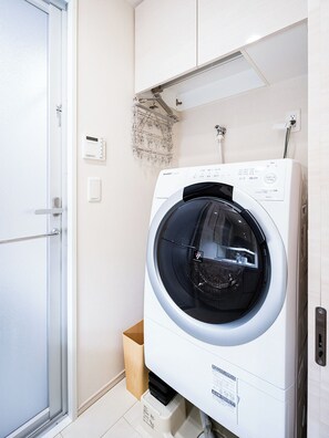 Bathroom - Section L Residence Shibuya (Tokyo)