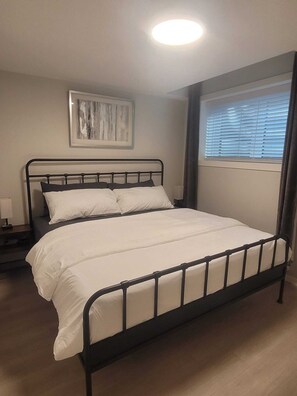 1 chambre, fer et planche à repasser, Wi-Fi gratuit, draps fournis