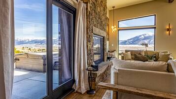 TV, peis, videospill og bøker