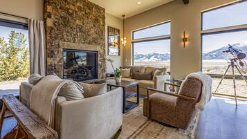 TV, peis, videospill og bøker