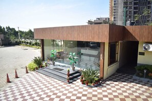 Terrace/patio - Aura Resorts (Jamshedpur)