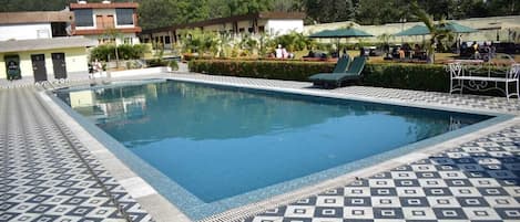 15 piscinas al aire libre