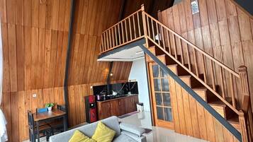 Villa, 2 Bedrooms | Living area