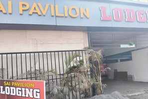 Exterior - Sai Pavilion Lodging (Pune)