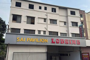 Exterior - Sai Pavilion Lodging (Pune)