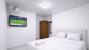 Rom – standard | Skrivebord og wi-fi (inkludert)