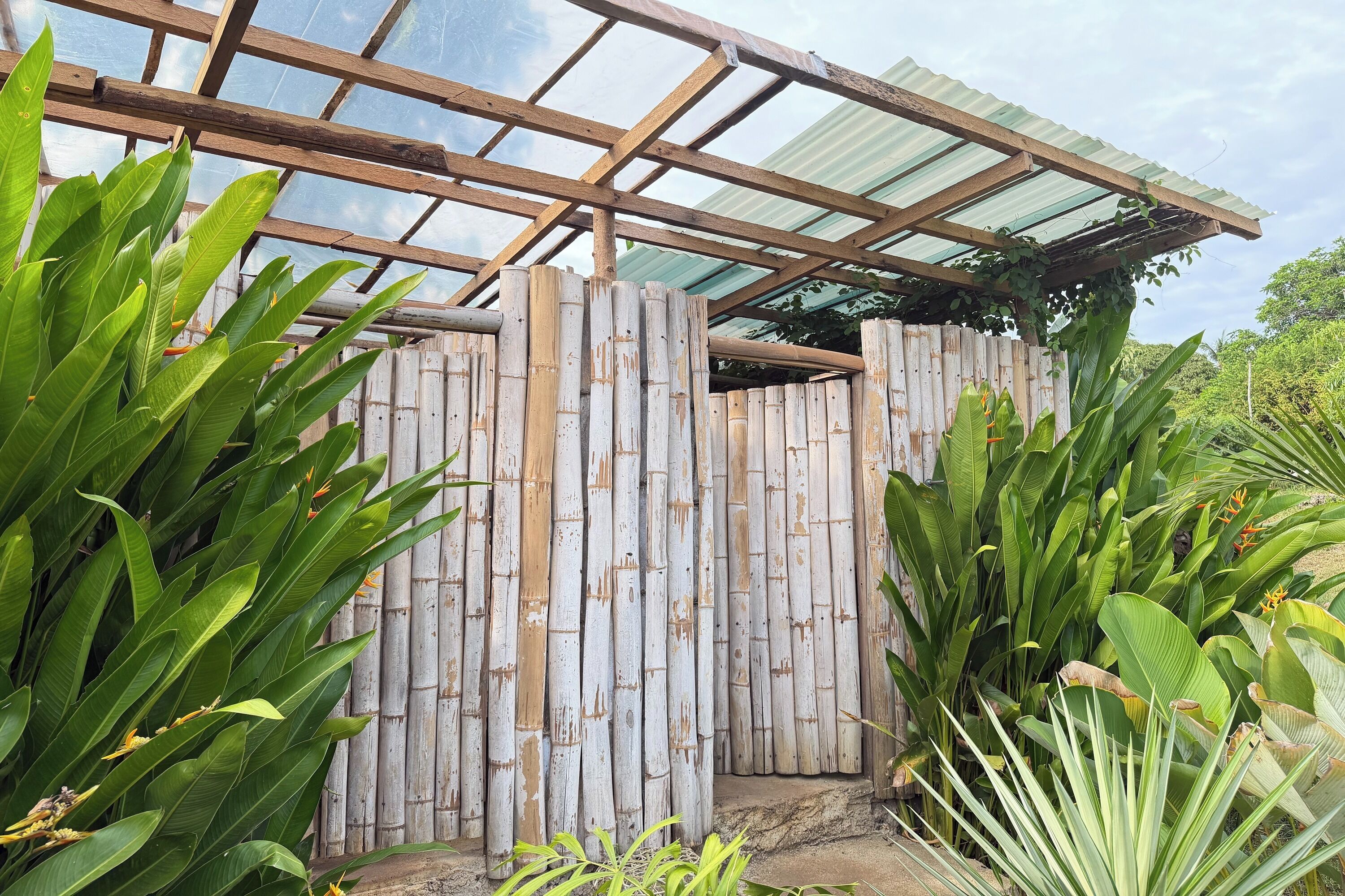 Villa, 1 Bedroom | Bathroom | Free toiletries, towels, soap, shampoo