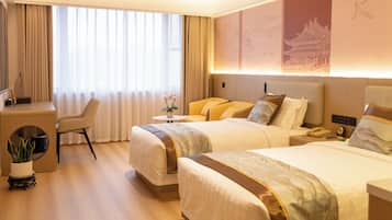 Superior Twin Room | In-room safe, desk, laptop workspace, blackout drapes