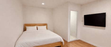 Double Room, Private Bathroom