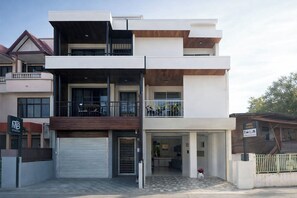 Exterior - Family Hostel (Chiang Rai)