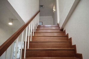 Staircase - Family Hostel (Chiang Rai)