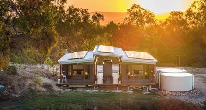 Secluded Off-Grid Ocean View Cabin | Sleep Four | Peaceful Nature Escape