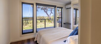 Secluded Off-Grid Ocean View Cabin | Sleep Four | Peaceful Nature Escape