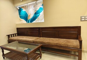 Living area - Sasirekha Residency & Homestay (Puducherry)