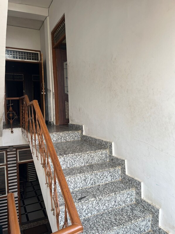 Interior - Keshav Kunj (Mathura)