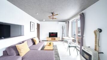 Apartment | Living area