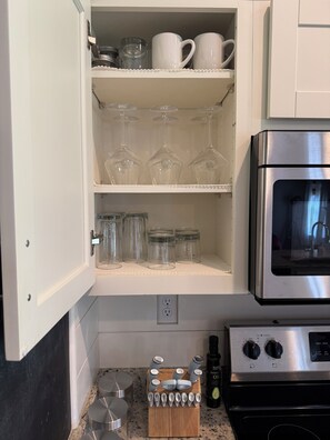 Microwave, oven, stovetop, dishwasher