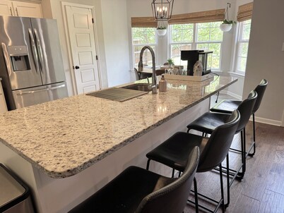 3BR w/ Pool Table & Ping Pong - Near Snowden District, Landers Cnt & Outlet Mall